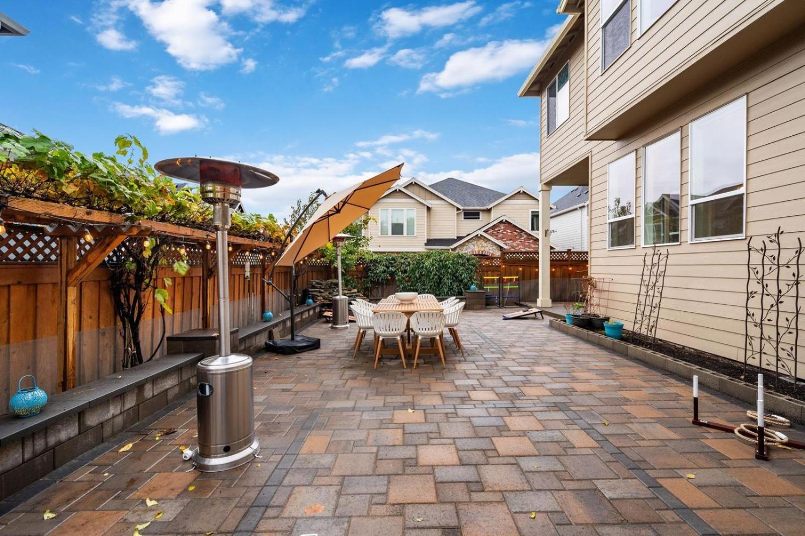 Holiday home Luxury Home, 5br, 4bt, Near Dt, Game Room, Nature Trails Portland